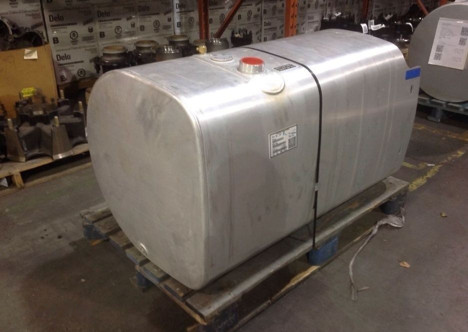 Volvo - Топливный бак для Грузовиков: фото 1 Volvo - Топливный бак для Грузовиков: фото 1