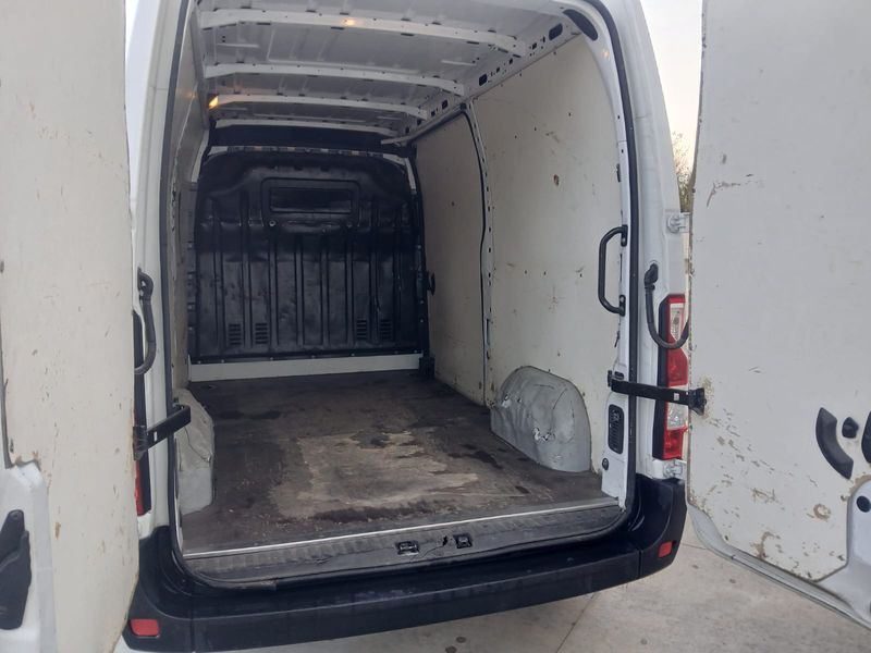 Renault Master Furgone red edition 2021 - Цельнометаллический фургон: фото 4 Renault Master Furgone red edition 2021 - Цельнометаллический фургон: фото 4