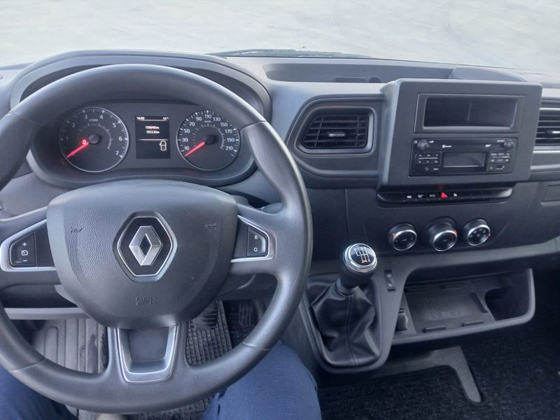 Renault Master Furgone red edition 2021 - Цельнометаллический фургон: фото 5 Renault Master Furgone red edition 2021 - Цельнометаллический фургон: фото 5