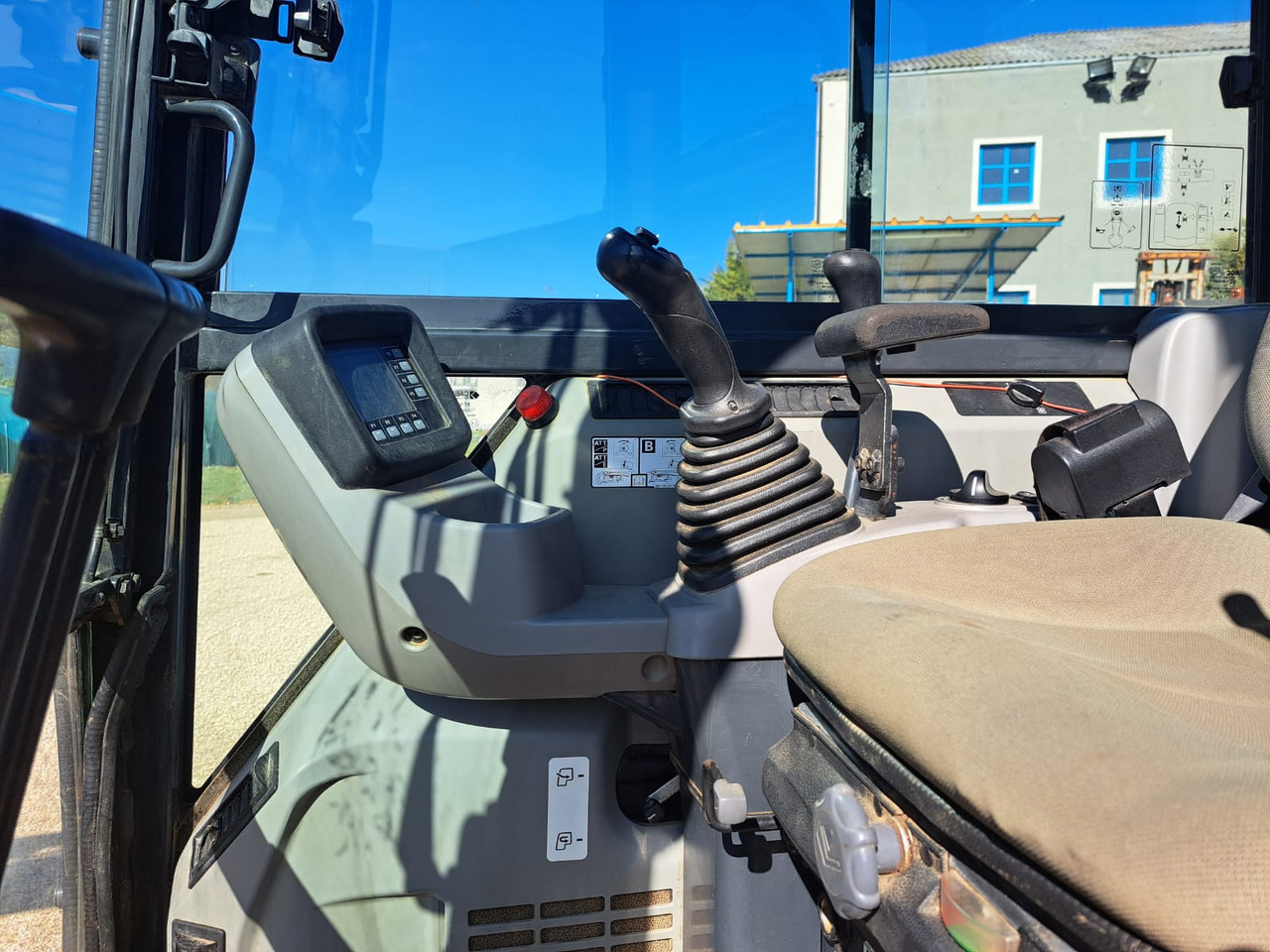 Мини-экскаватор KOMATSU PC 55 MR: фото 7 Мини-экскаватор KOMATSU PC 55 MR: фото 7