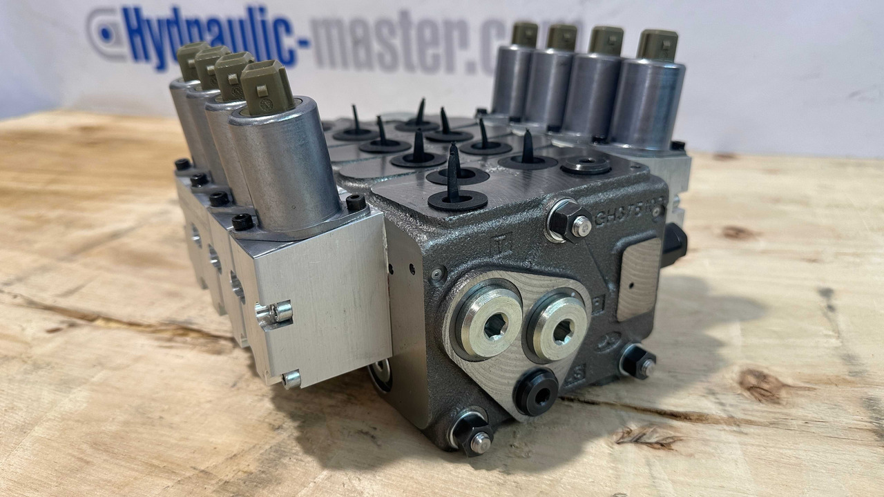 Set Scanreco G4 with Walvoil DPX050 Rayco, Bobcat, Carlton - Измельчитель пней: фото 4 Set Scanreco G4 with Walvoil DPX050 Rayco, Bobcat, Carlton - Измельчитель пней: фото 4