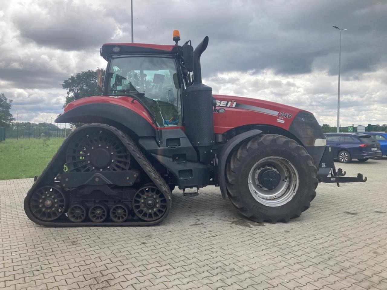 Case-IH MAGNUM 340 CVX ROWTRAC - Трактор: фото 4 Case-IH MAGNUM 340 CVX ROWTRAC - Трактор: фото 4