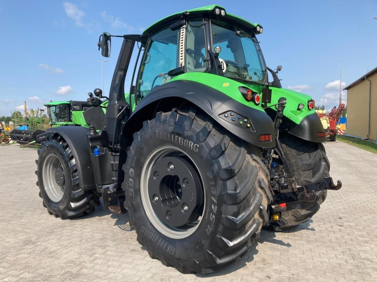 Deutz-Fahr 9340 TTV - Трактор: фото 3 Deutz-Fahr 9340 TTV - Трактор: фото 3