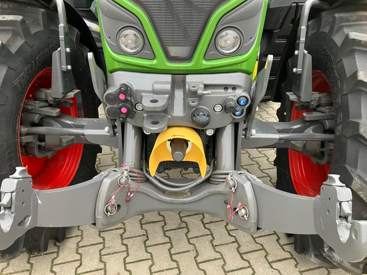 Fendt VARIO 514 // RTK - Трактор: фото 5 Fendt VARIO 514 // RTK - Трактор: фото 5