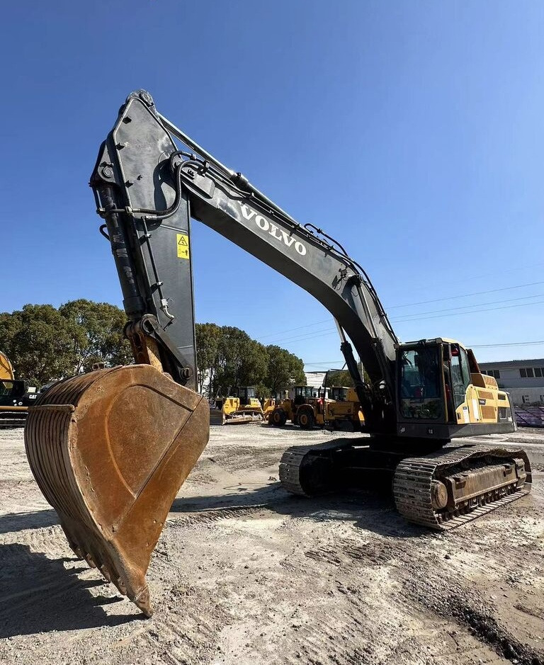 Volvo EC480DL - Гусеничный экскаватор: фото 1 Volvo EC480DL - Гусеничный экскаватор: фото 1