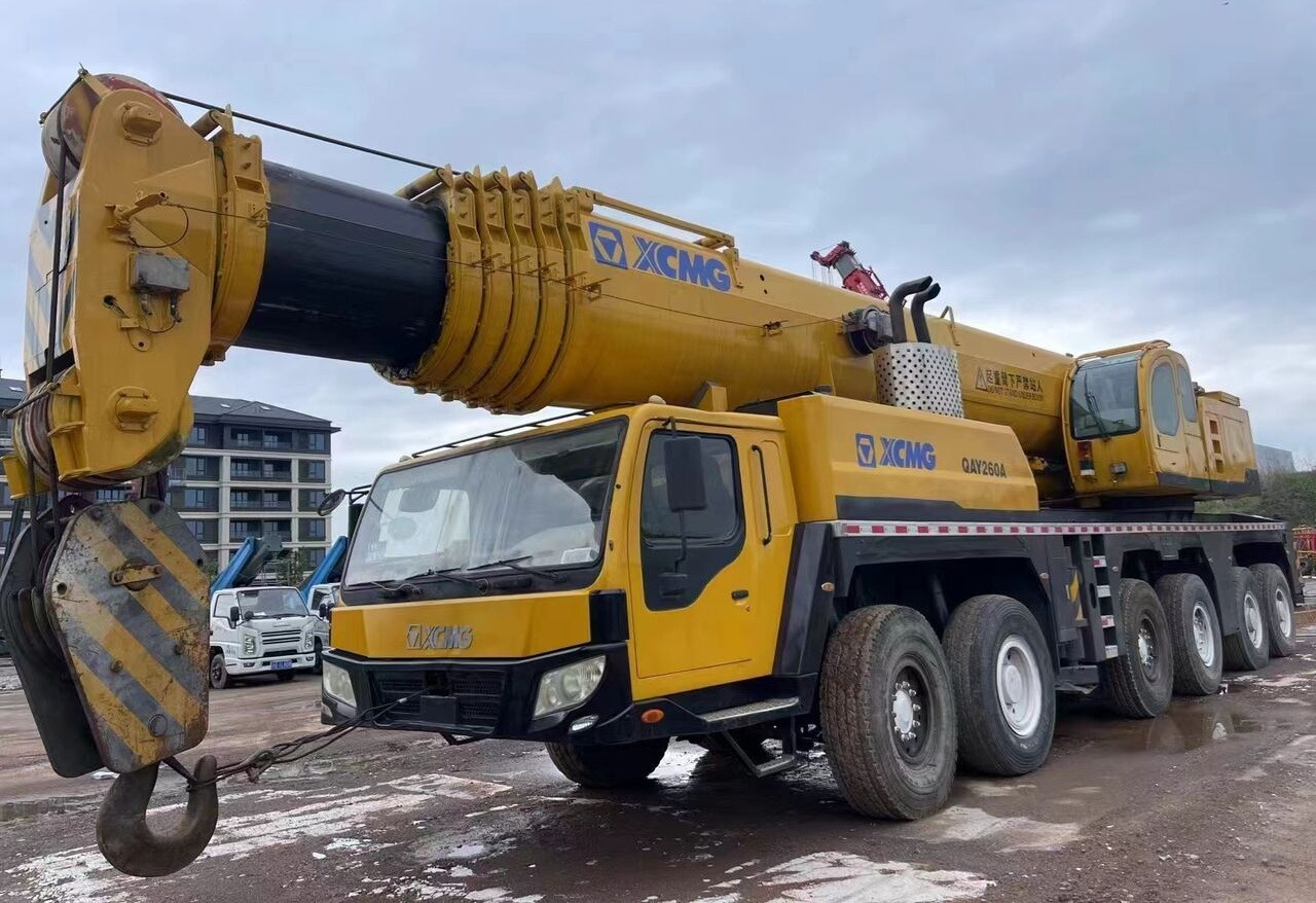 XCMG QAY260A - Мобильный кран: фото 1 XCMG QAY260A - Мобильный кран: фото 1