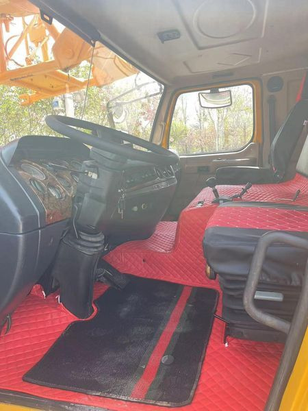 XCMG QY100K QY100K-II QY90K 100T 100ton 50 60 70 80 - Мобильный кран: фото 5 XCMG QY100K QY100K-II QY90K 100T 100ton 50 60 70 80 - Мобильный кран: фото 5