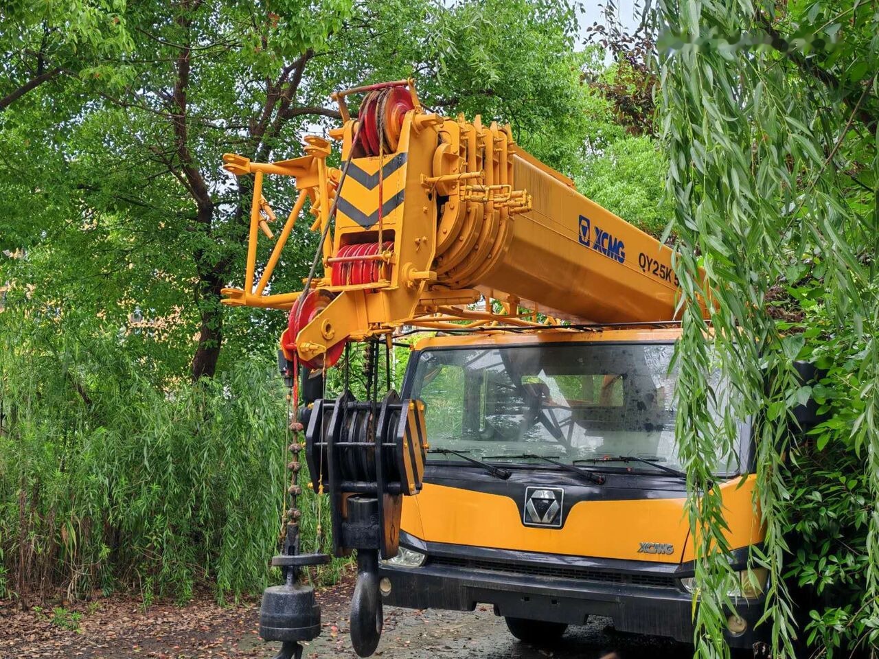 XCMG QY25K5A - Мобильный кран: фото 2 XCMG QY25K5A - Мобильный кран: фото 2
