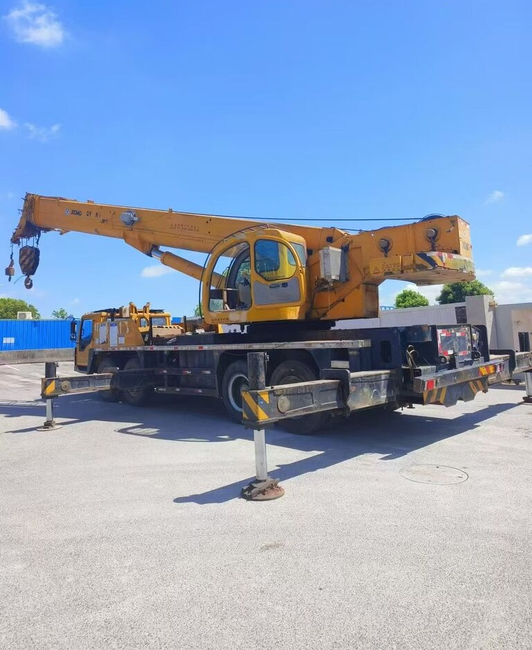 XCMG QY70KC QY70K QY70K-I QY70K-II - Мобильный кран: фото 3 XCMG QY70KC QY70K QY70K-I QY70K-II - Мобильный кран: фото 3