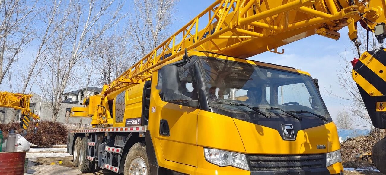 XCMG XCT25 - Мобильный кран: фото 3 XCMG XCT25 - Мобильный кран: фото 3