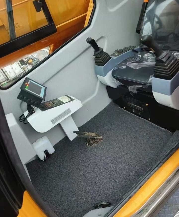 XCMG XCT50 - Мобильный кран: фото 5 XCMG XCT50 - Мобильный кран: фото 5