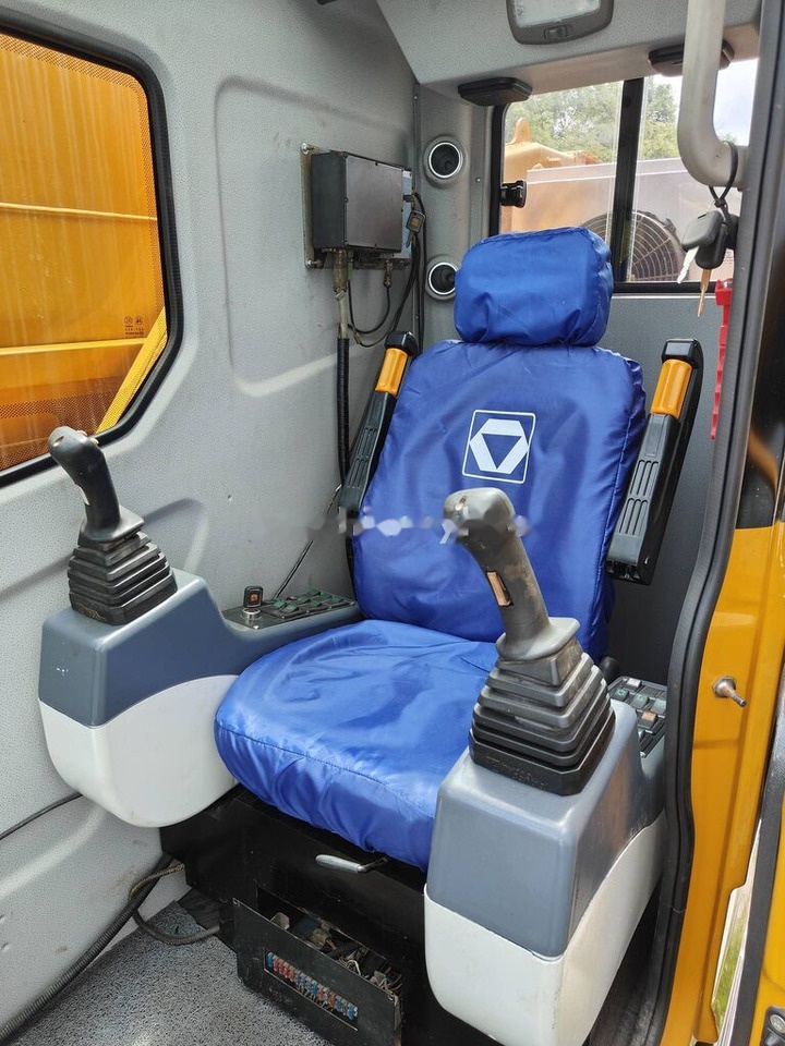 XCMG XCT50 XCT30 XCT35 QY50KC QY50K 50T 50ton 50 35 60 - Мобильный кран: фото 5 XCMG XCT50 XCT30 XCT35 QY50KC QY50K 50T 50ton 50 35 60 - Мобильный кран: фото 5