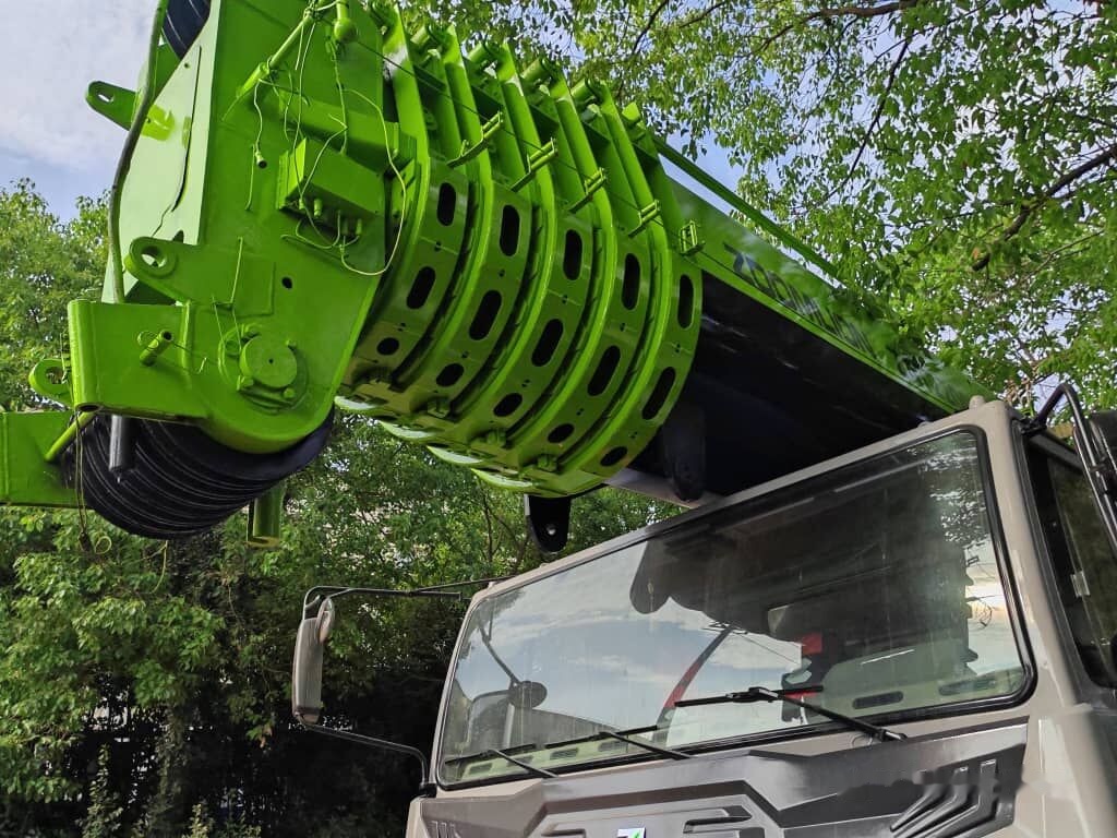 Zoomlion ZTC2200V 220T 220ton - Мобильный кран: фото 4 Zoomlion ZTC2200V 220T 220ton - Мобильный кран: фото 4