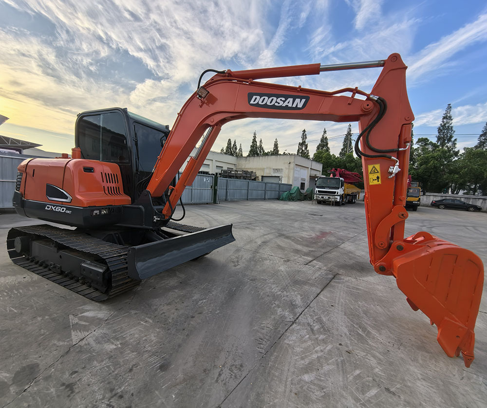 Doosan Dx60 Crawler Excavator - Гусеничный экскаватор: фото 2 Doosan Dx60 Crawler Excavator - Гусеничный экскаватор: фото 2