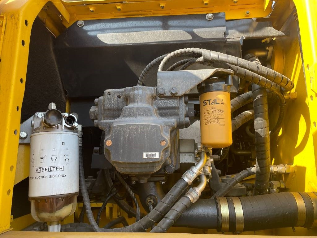 Komatsu PC 210 - Гусеничный экскаватор: фото 4 Komatsu PC 210 - Гусеничный экскаватор: фото 4