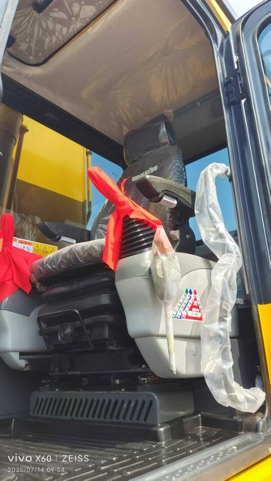 Гусеничный экскаватор Komatsu PC 220-7: фото 15