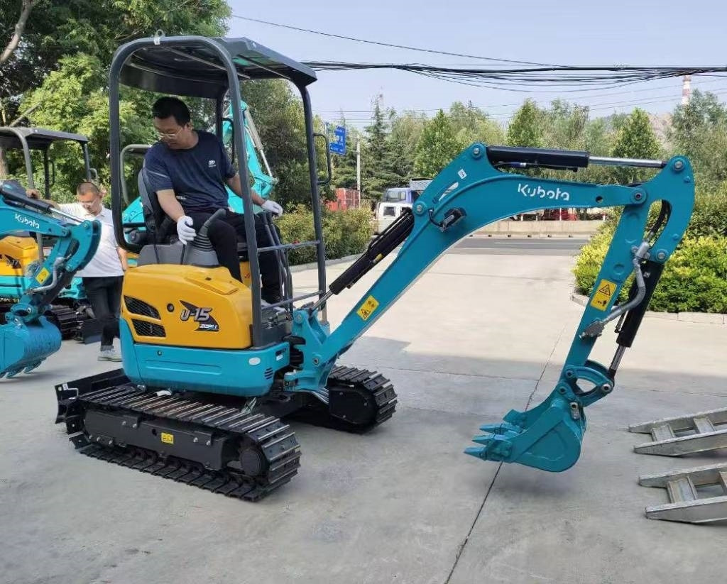 Kubota U 15 - Мини-экскаватор: фото 3 Kubota U 15 - Мини-экскаватор: фото 3