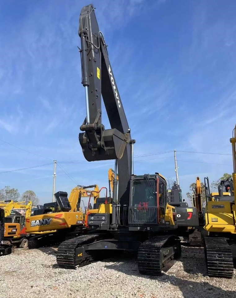 Volvo EC 240 - Гусеничный экскаватор: фото 2 Volvo EC 240 - Гусеничный экскаватор: фото 2