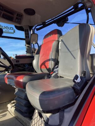 Case IH OPTUM 300 CVX - Трактор: фото 5 Case IH OPTUM 300 CVX - Трактор: фото 5
