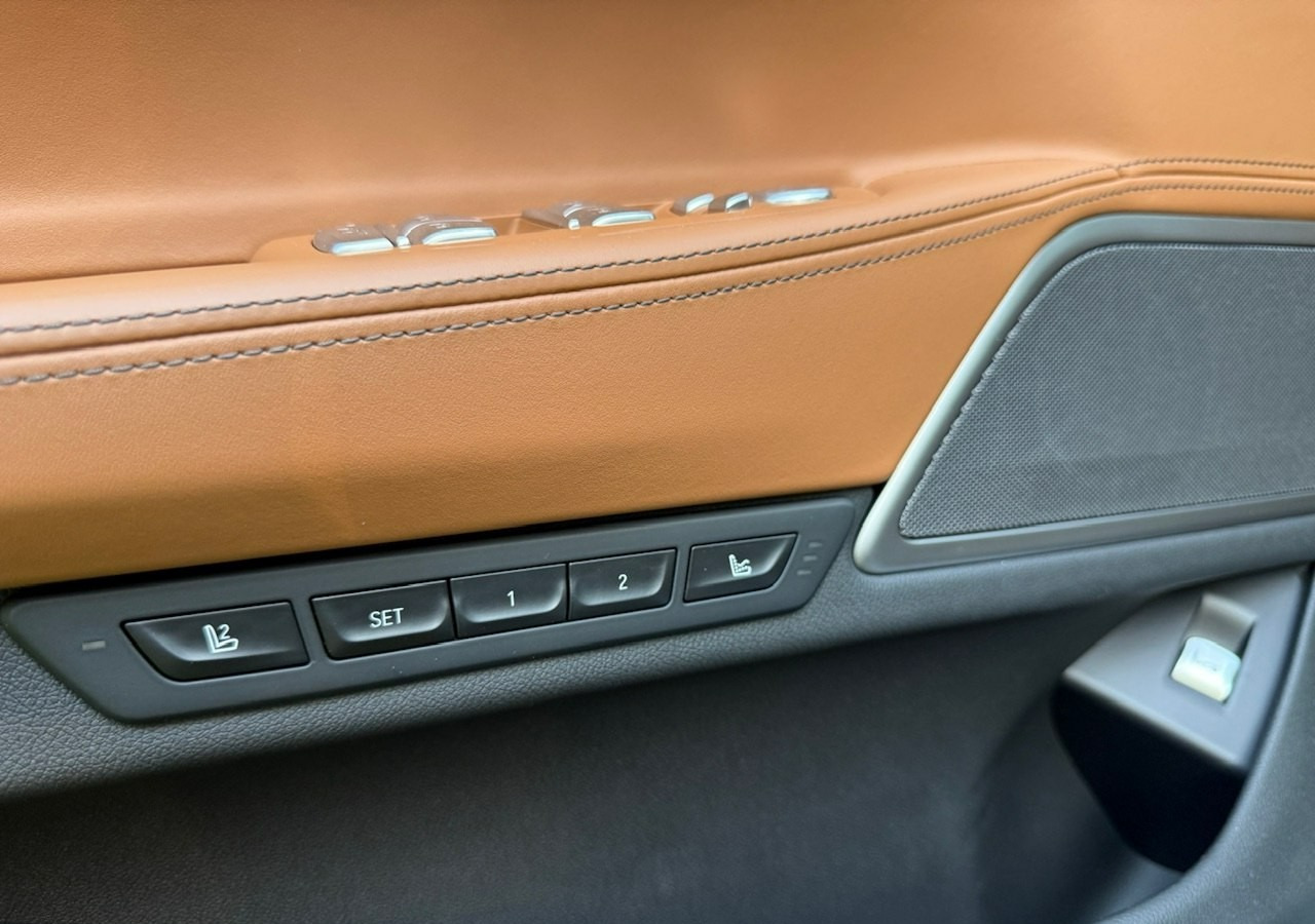 Седан BMW SERIA 7 II (G11/G12) BMW SERIA 7 740d Xdrive 340KM Luxury+Exclusive Masaże Adaptiv Oś Lasery 2022 FV2: фото 16