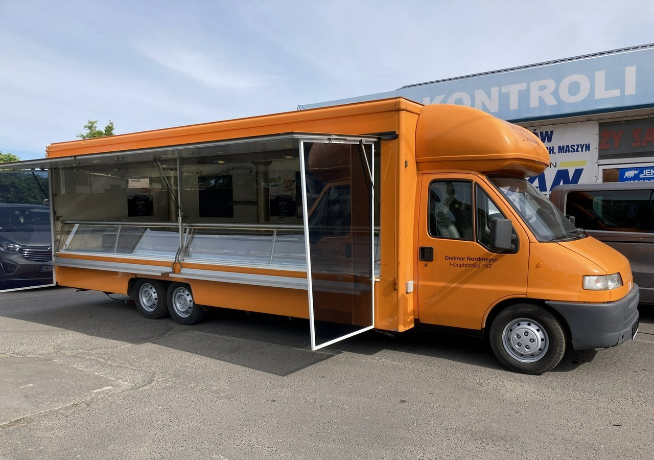Fiat Ducato Autosklep wędlin Gastronomiczny Food Truck Foodtruck Sklep bar Borco - Торговый грузовик: фото 1 Fiat Ducato Autosklep wędlin Gastronomiczny Food Truck Foodtruck Sklep bar Borco - Торговый грузовик: фото 1