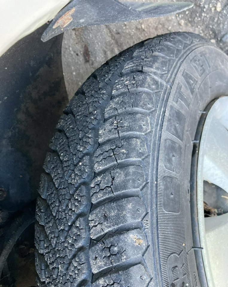 Малотоннажный бортовой грузовик Inna Inny PFAU Piaggio Porter 4X4 Skrzynia odśnieżarka Pług 5655km 2012: фото 11