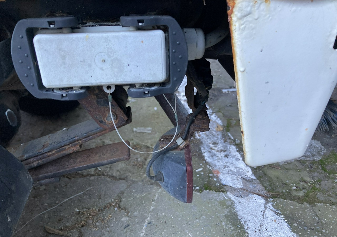 Малотоннажный бортовой грузовик Inna Inny PFAU Piaggio Porter 4X4 Skrzynia odśnieżarka Pług 5655km 2012: фото 16