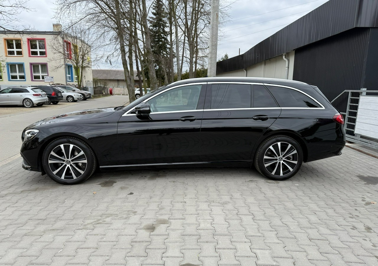 Mercedes-Benz Klasa E E300de EQ-Power Hybrid 50km na prądzie 2.0d 306KM Avantgarde Panoram - Легковой автомобиль: фото 2 Mercedes-Benz Klasa E E300de EQ-Power Hybrid 50km na prądzie 2.0d 306KM Avantgarde Panoram - Легковой автомобиль: фото 2