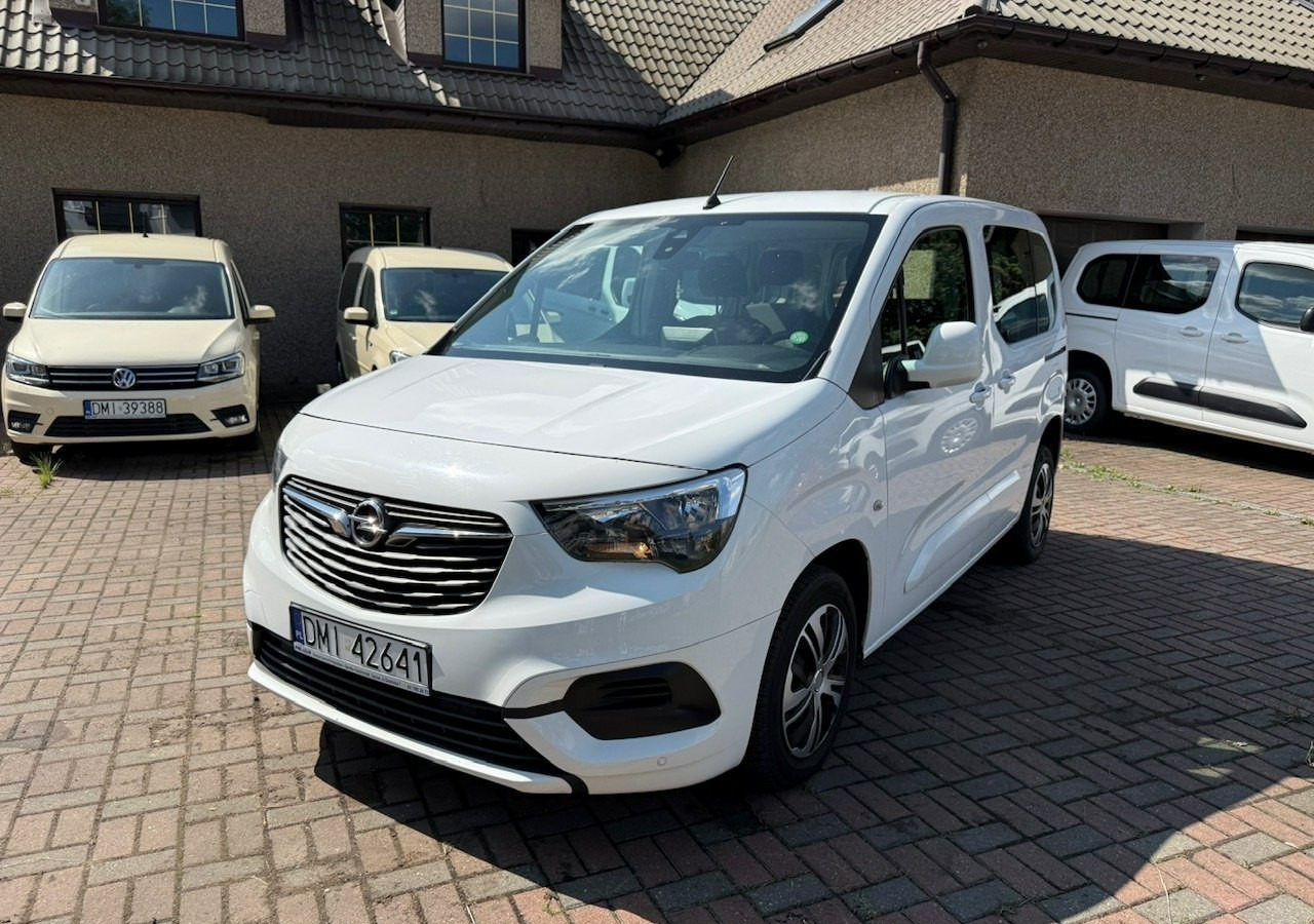 Легковой автомобиль Opel Combo IV Combo Life Combo do przewozu Niepełnosprawnych inwalida rampa Model 2021: фото 11