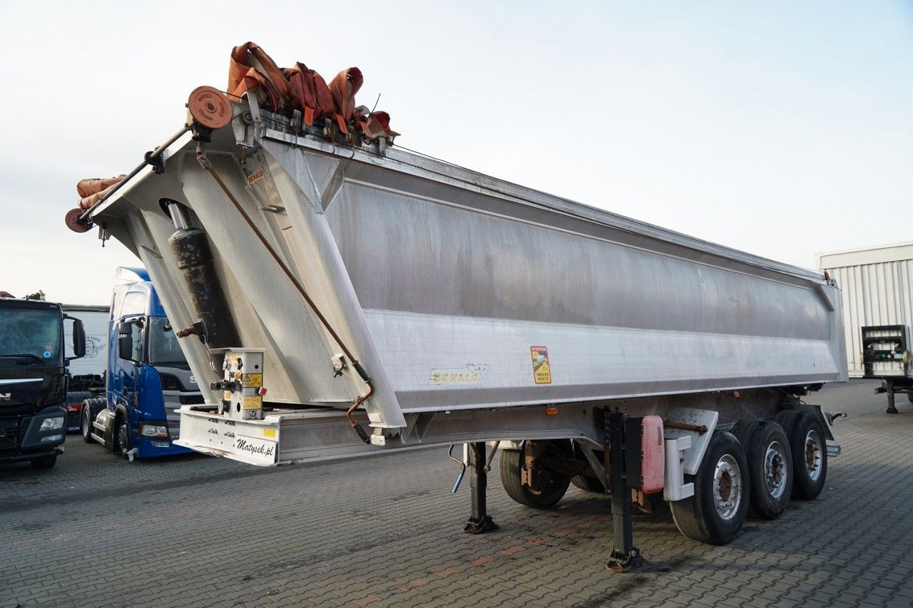 Benalu WYWROTKA / 23 m3 / ALUMINIOWA / OŚ PODNOSZONA / - Самосвальный полуприцеп: фото 2 Benalu WYWROTKA / 23 m3 / ALUMINIOWA / OŚ PODNOSZONA / - Самосвальный полуприцеп: фото 2