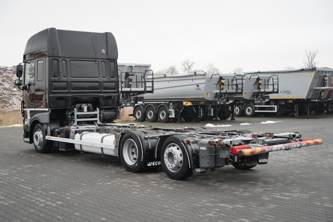 DAF XF 480 / BDF / 6X2 / / SSC / I-PARK COOL / OŚ P - Грузовик-контейнеровоз/ Сменный кузов: фото 4 DAF XF 480 / BDF / 6X2 / / SSC / I-PARK COOL / OŚ P - Грузовик-контейнеровоз/ Сменный кузов: фото 4