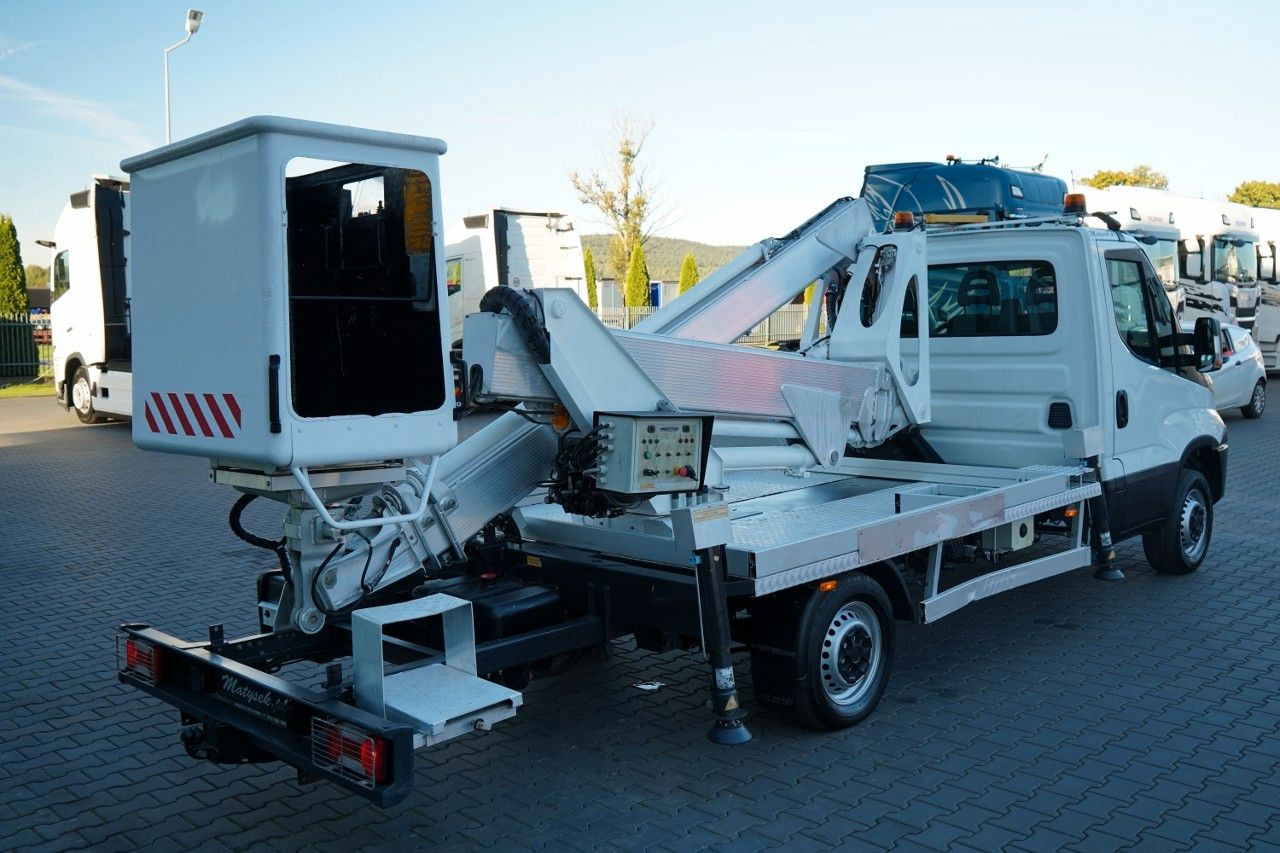Грузовик с подъемником Iveco DAILY 35-120 / ZWYŻKA / PODNOŚNIK KOSZOWY  20 ME: фото 10