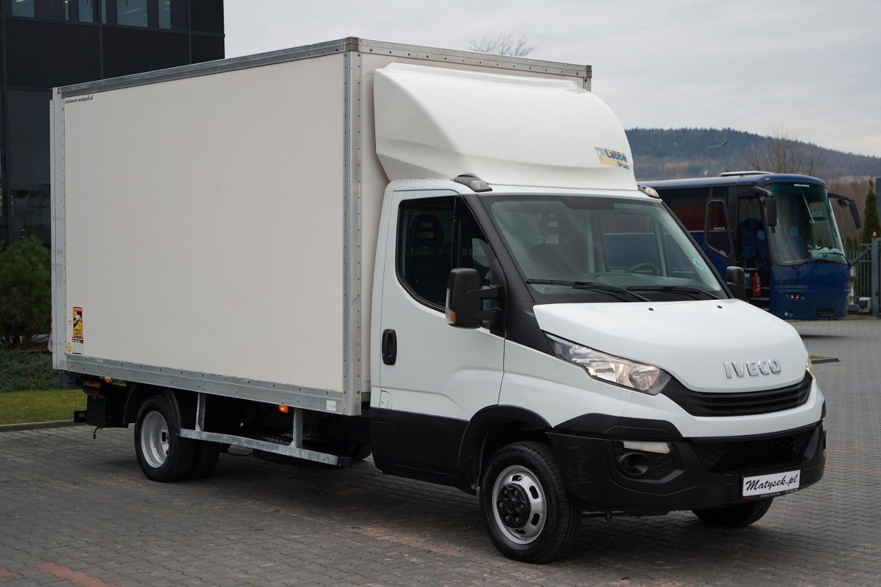 Iveco DAILY 35-140 / KONTENER 4,2 M / WINDA / BLIŹNIAK - Фургон-рефрижератор: фото 3 Iveco DAILY 35-140 / KONTENER 4,2 M / WINDA / BLIŹNIAK - Фургон-рефрижератор: фото 3