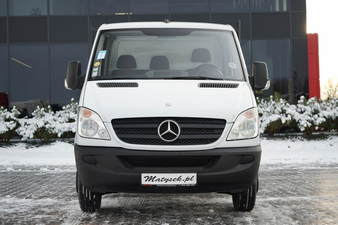 Mercedes-Benz SPRINTER 513 CDI / SKRZYNIOWY 4.4 m / MANUAL / - Фургон с закрытым кузовом: фото 2 Mercedes-Benz SPRINTER 513 CDI / SKRZYNIOWY 4.4 m / MANUAL / - Фургон с закрытым кузовом: фото 2