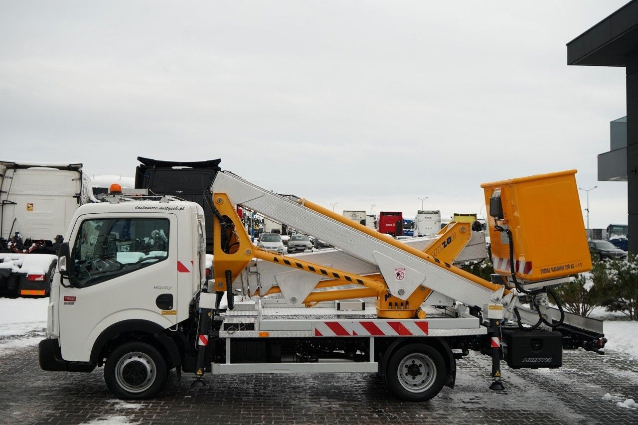 Грузовик с подъемником Renault MAXITY 120 dxi / ZWYŻKA 20 METRÓW / PODNOŚNIK KO: фото 11