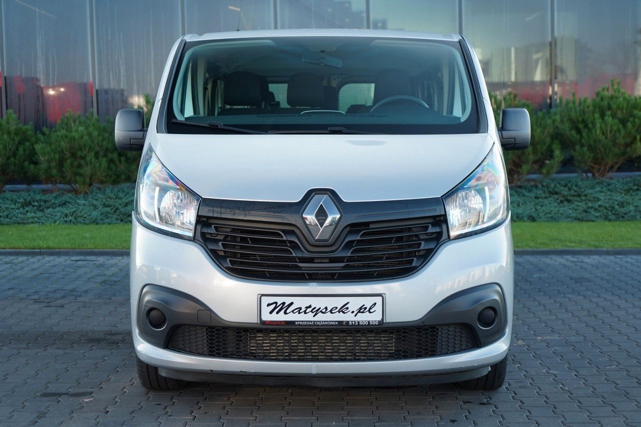 Renault TRAFIC 125 DCI / BUS / 9 MIEJSC / 2017 ROK / PO - Пассажирский фургон: фото 3 Renault TRAFIC 125 DCI / BUS / 9 MIEJSC / 2017 ROK / PO - Пассажирский фургон: фото 3