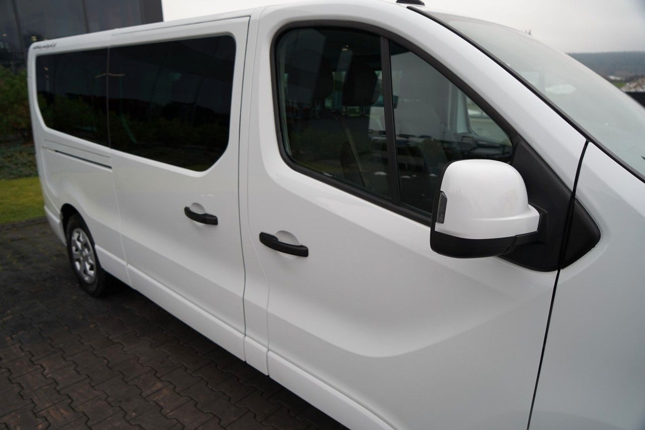 Пассажирский фургон Renault TRAFIC III / BUS / 9 MIEJSC / PIERWSZY WŁAŚCICIE: фото 16