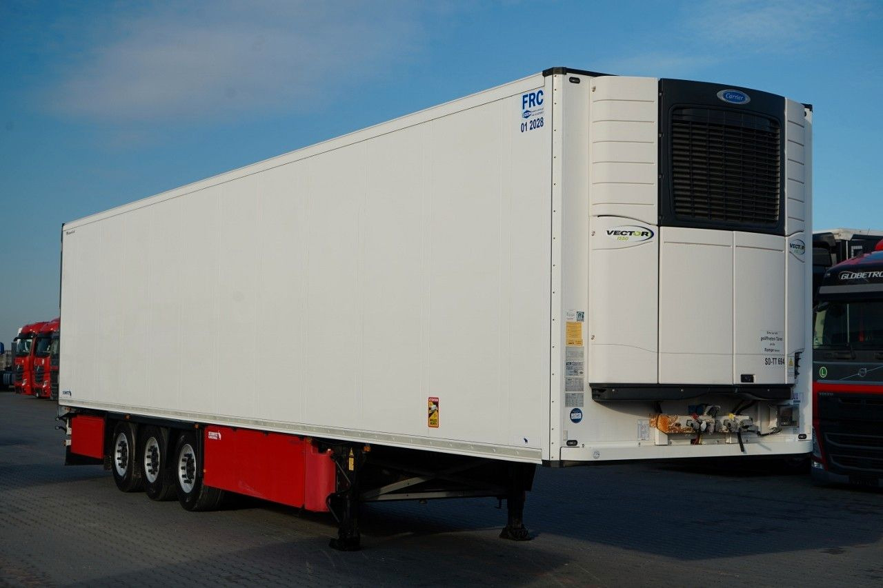 Schmitz Cargobull CHŁODNIA / CARRIER VECTOR 1550 / OŚ PODNOSZONA / - Полуприцеп-рефрижератор: фото 1 Schmitz Cargobull CHŁODNIA / CARRIER VECTOR 1550 / OŚ PODNOSZONA / - Полуприцеп-рефрижератор: фото 1