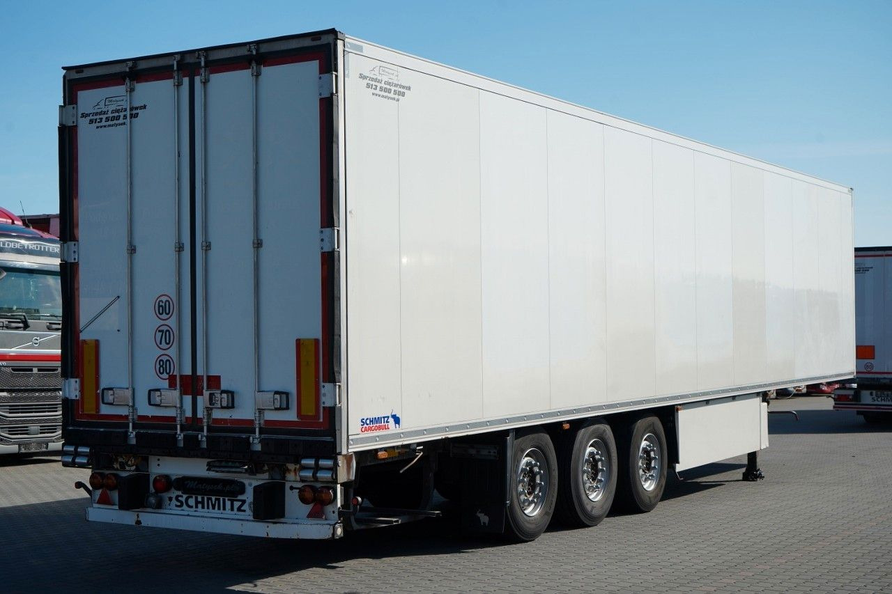 Schmitz Cargobull / CHŁODNIA / THERMO KING SLX 300 / HAKÓWKA / OŚ - Полуприцеп-рефрижератор: фото 4 Schmitz Cargobull / CHŁODNIA / THERMO KING SLX 300 / HAKÓWKA / OŚ - Полуприцеп-рефрижератор: фото 4
