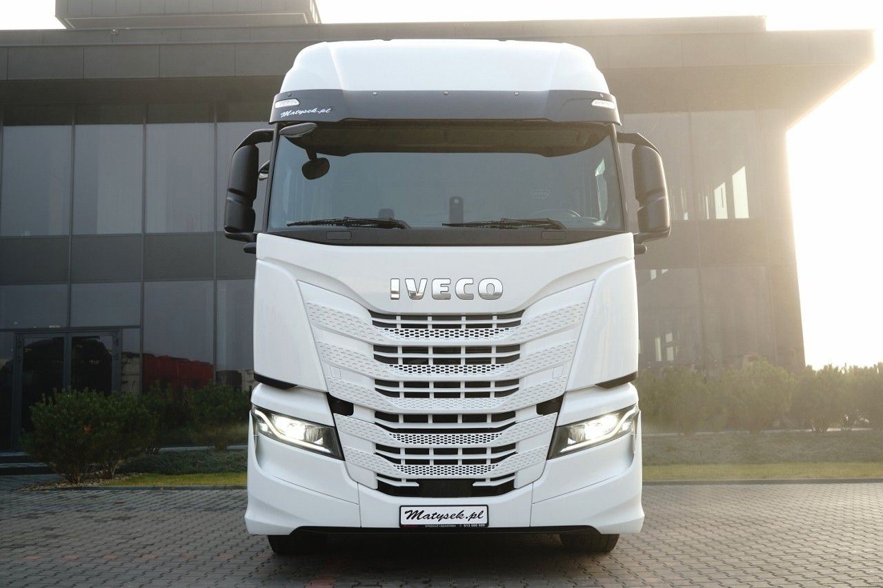 Iveco S-WAY / 510 / RETARDER / I-PARK COOL - Тягач: фото 3 Iveco S-WAY / 510 / RETARDER / I-PARK COOL - Тягач: фото 3