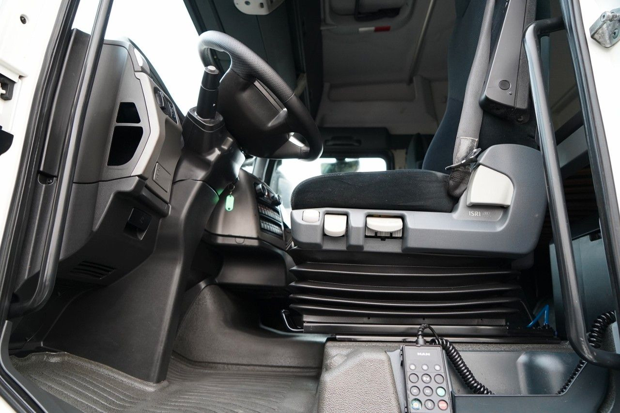 Тягач MAN TGX 18. 440 / XLX / RETARDER /: фото 23 Тягач MAN TGX 18. 440 / XLX / RETARDER /: фото 23