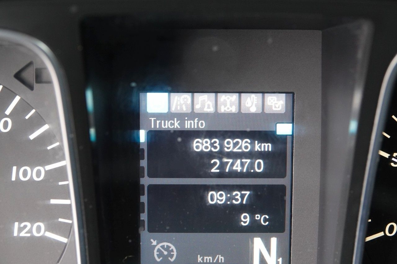 Тягач Mercedes-Benz ACTROS 1843 / RETARDER / ALUFELGI / EURO 6 / SPR: фото 19 Тягач Mercedes-Benz ACTROS 1843 / RETARDER / ALUFELGI / EURO 6 / SPR: фото 19