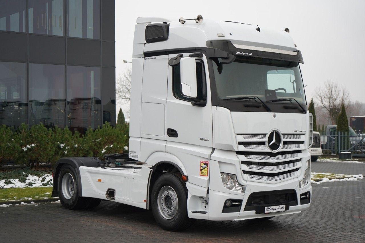 Mercedes-Benz ACTROS 1853 / HYDRAULIKA / RETARDER / BIG SPACE - Тягач: фото 4 Mercedes-Benz ACTROS 1853 / HYDRAULIKA / RETARDER / BIG SPACE - Тягач: фото 4