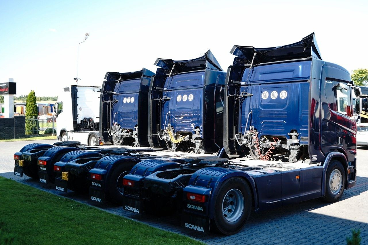 Scania R 450 / RETARDER / NISKA KABINA / PO KONTRAKCI - Тягач: фото 5 Scania R 450 / RETARDER / NISKA KABINA / PO KONTRAKCI - Тягач: фото 5