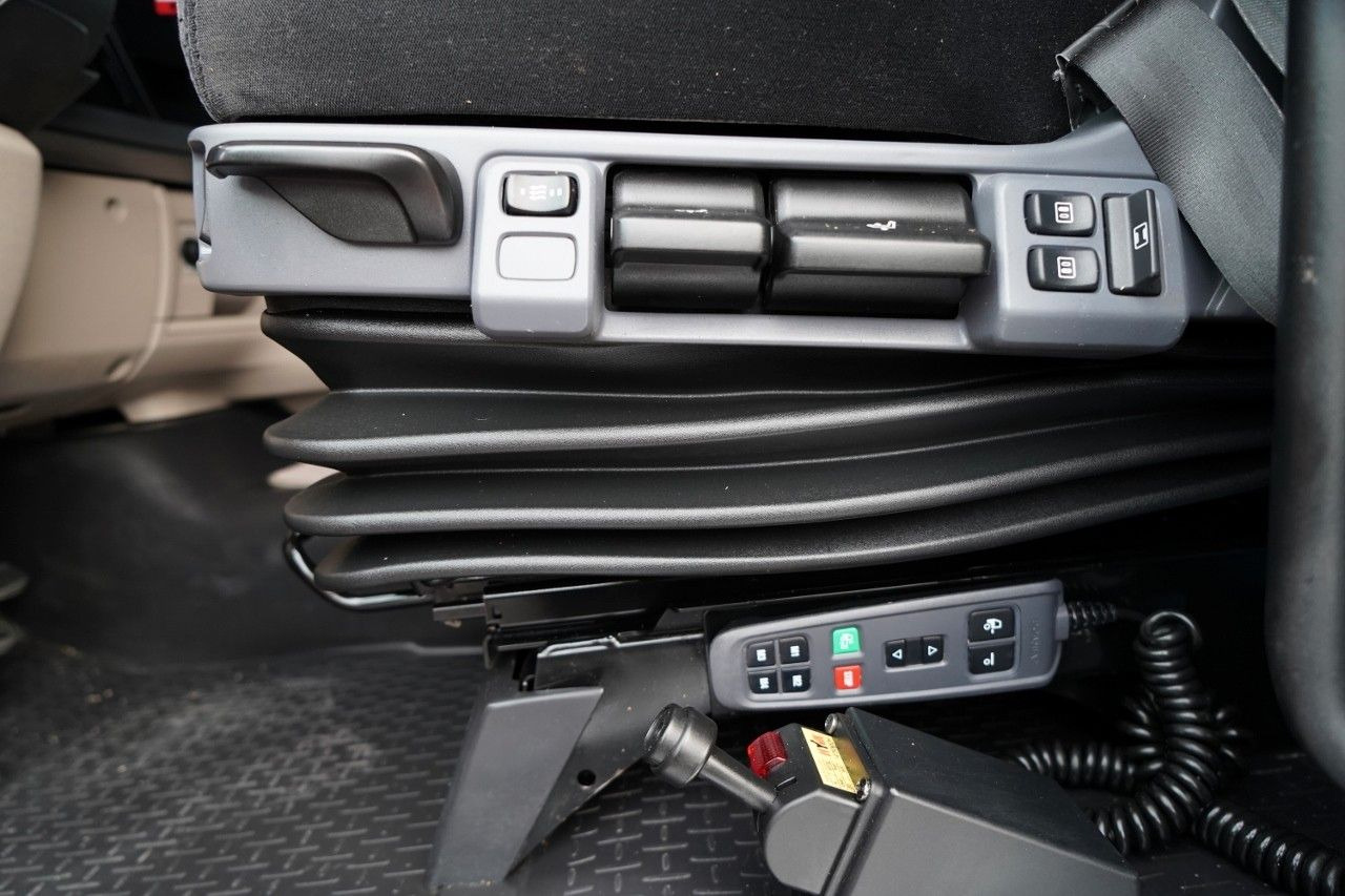 Scania R 520 / V8 / HYDRAULIKA / RETARDER / FULL AIRMAT в лизинг Scania R 520 / V8 / HYDRAULIKA / RETARDER / FULL AIRMAT: фото 24 Scania R 520 / V8 / HYDRAULIKA / RETARDER / FULL AIRMAT в лизинг Scania R 520 / V8 / HYDRAULIKA / RETARDER / FULL AIRMAT: фото 24