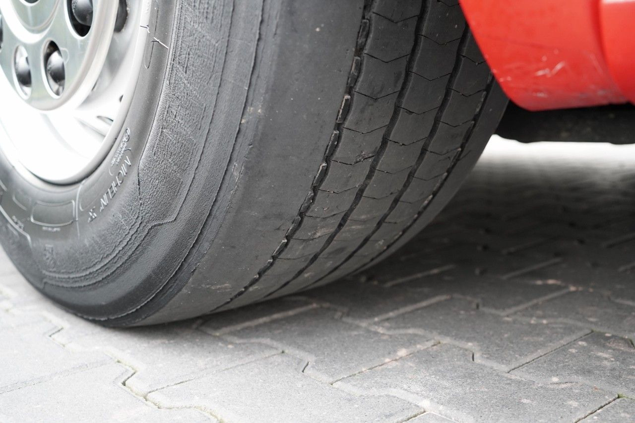 Scania R 520 / V8 / HYDRAULIKA / RETARDER / FULL AIRMAT в лизинг Scania R 520 / V8 / HYDRAULIKA / RETARDER / FULL AIRMAT: фото 19 Scania R 520 / V8 / HYDRAULIKA / RETARDER / FULL AIRMAT в лизинг Scania R 520 / V8 / HYDRAULIKA / RETARDER / FULL AIRMAT: фото 19