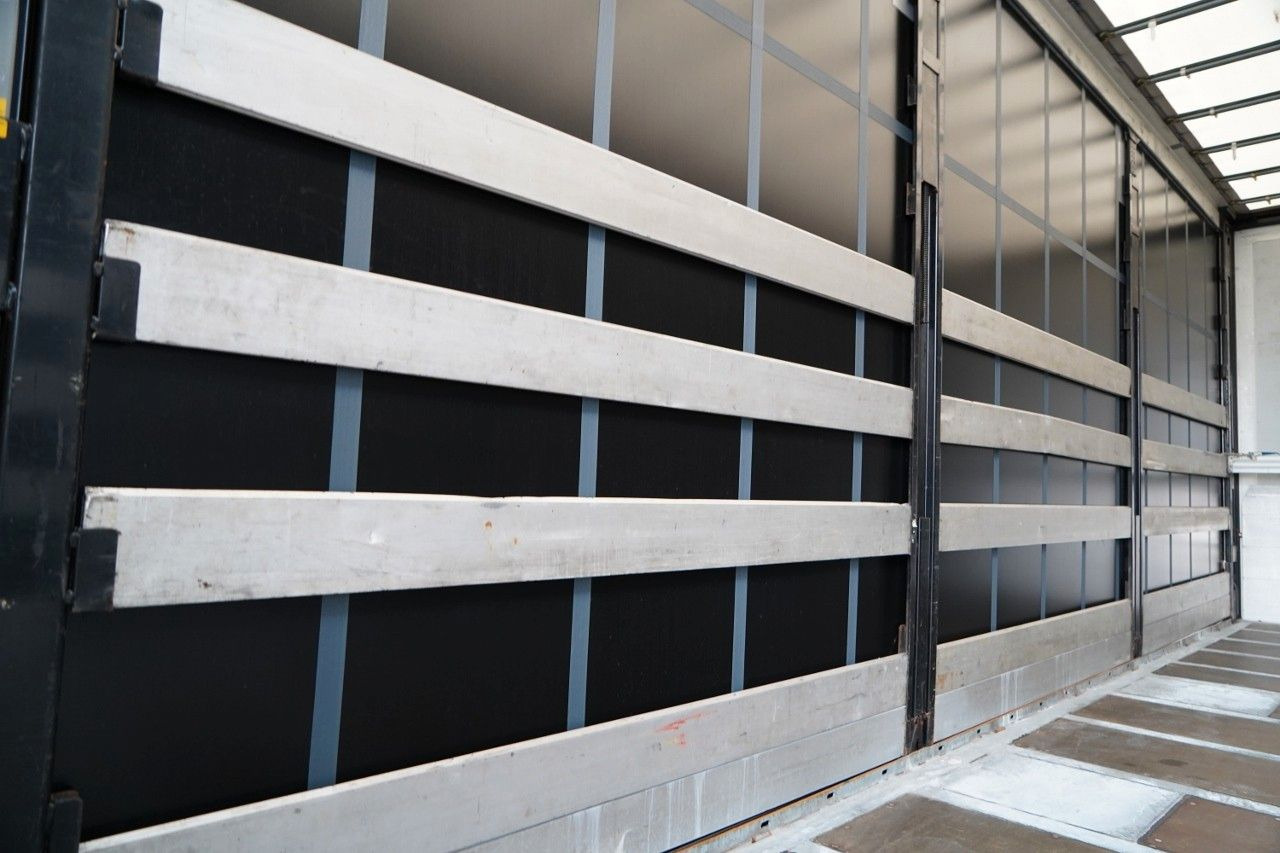 Тентованный прицеп Wecon PRZYCZEPA - 7,7 M / TANDEM / PRZEJAZDOWA /: фото 16 Тентованный прицеп Wecon PRZYCZEPA - 7,7 M / TANDEM / PRZEJAZDOWA /: фото 16