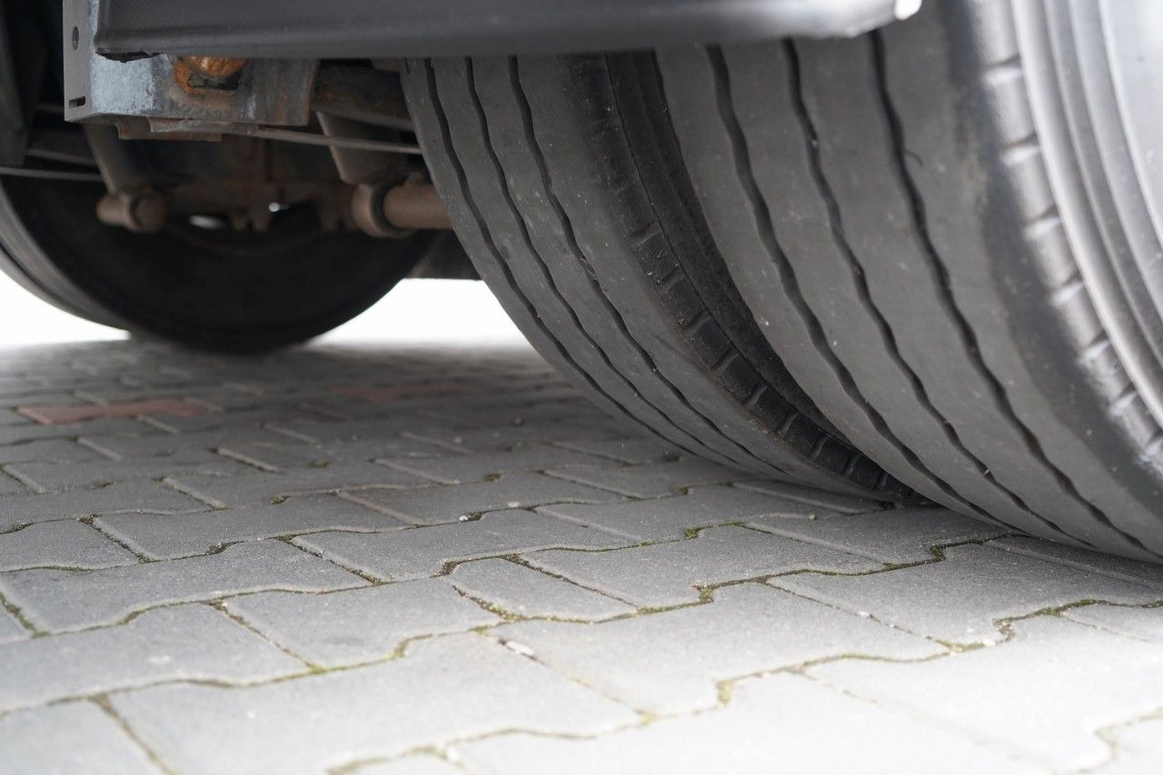 Тентованный прицеп Wecon PRZYCZEPA - 7,7 M / TANDEM / PRZEJAZDOWA /: фото 22 Тентованный прицеп Wecon PRZYCZEPA - 7,7 M / TANDEM / PRZEJAZDOWA /: фото 22