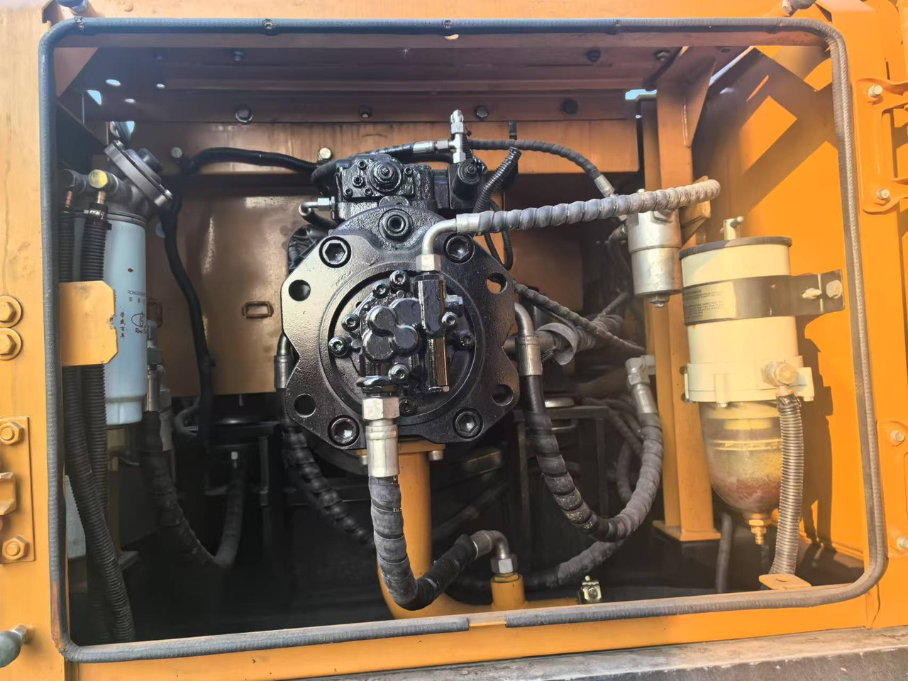 Sany SY 365 H SY365 - Гусеничный экскаватор: фото 3 Sany SY 365 H SY365 - Гусеничный экскаватор: фото 3