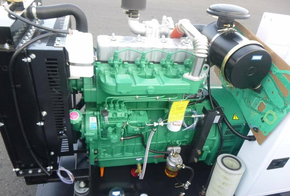 Ashita AG3-80 - Электрогенератор: фото 4 Ashita AG3-80 - Электрогенератор: фото 4